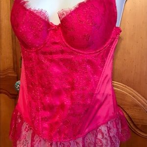 NWT GORGEOUS VICTORIA’S SECRET SEXY LITTLE THINGS CORSET BUSTIER TOP